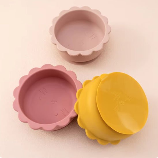 Assiette bebe | Antidérapante sans BPA | Maman Magnifique