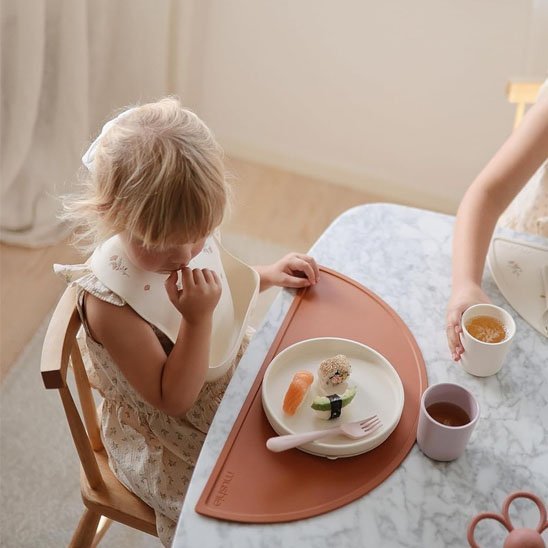 Assiette bebe | Antidérapante Incassable | Maman Magnifique